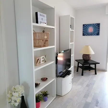 Bright 2-bedroom & Beautiful Sea View Ajaccio (Corsica)